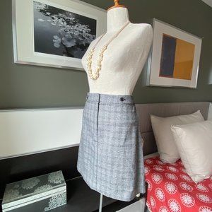 ♥ Banana Republic Preppy Plaid A-line Mini Skirt in Black and White US2 …